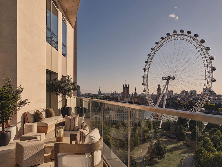 SOUTBANK PLACE'TE L�KS PENTHOUSE YA�AMI